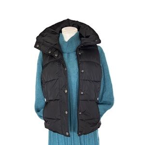 Casual Minimalist Preppy – Puffer Vest – Black – M